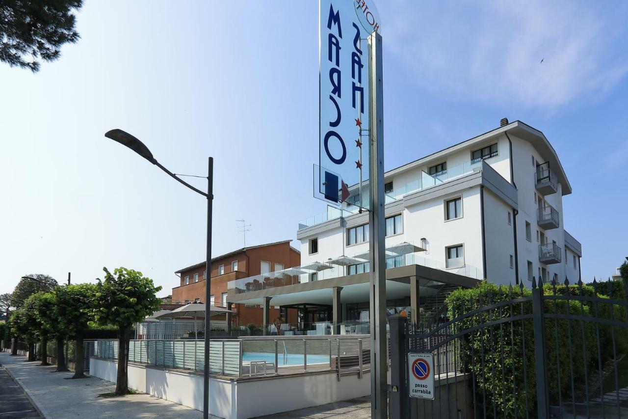 Hotel San Marco เปสเคียรา เดล การ์ดา ภายนอก รูปภาพ